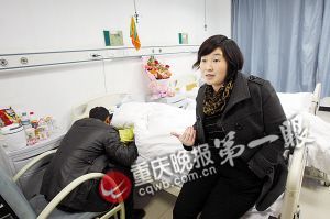 病床前，宋女士講述事發(fā)經(jīng)過。